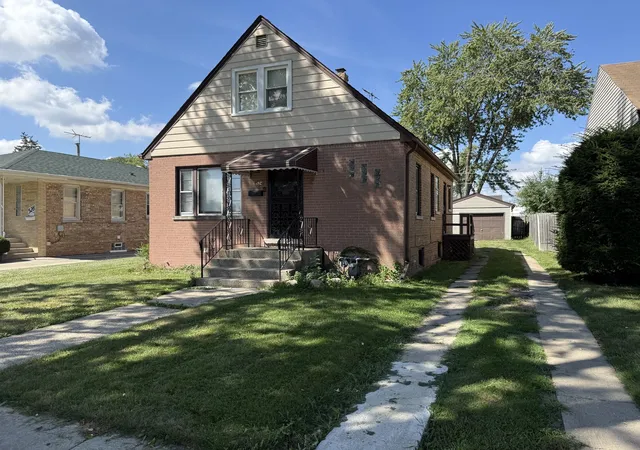 Single family home for sale at 524 46th Avenue, Bellwood, IL 60104 | MLS# 12761027