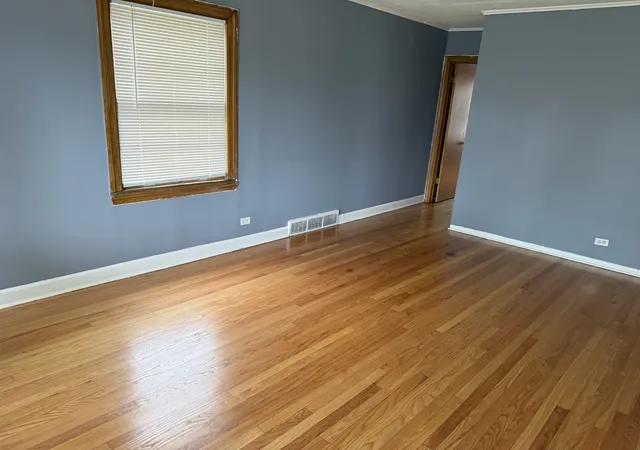 Photo 2 of Single family home for sale at 524 46th Avenue, Bellwood, IL 60104 | MLS# 12761027 | Listing updated on 2026-10-04