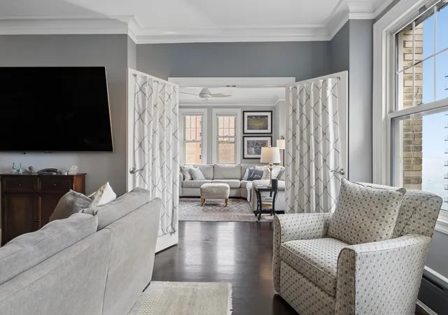 Photo 4 of Condo for sale at 5000 S E End Ave #15C, Chicago, IL 60615 | MLS# 12761034 | Listing updated on 2026-10-01