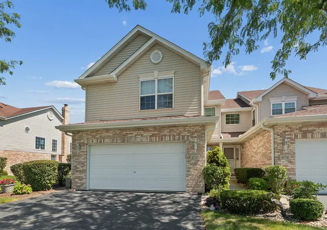 Photo 1 of Townhouse for sale at 670 Schooner Dr, New Lenox, IL 60451 | MLS# 12761045 | Listing updated on 2026-09-22