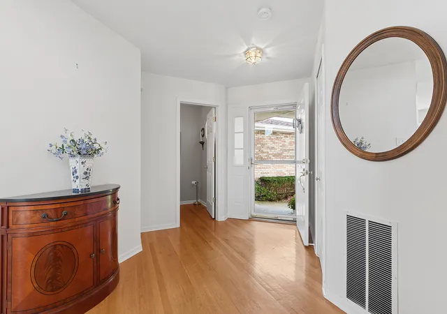 Photo 3 of Townhouse for sale at 670 Schooner Dr, New Lenox, IL 60451 | MLS# 12761045 | Listing updated on 2026-09-22