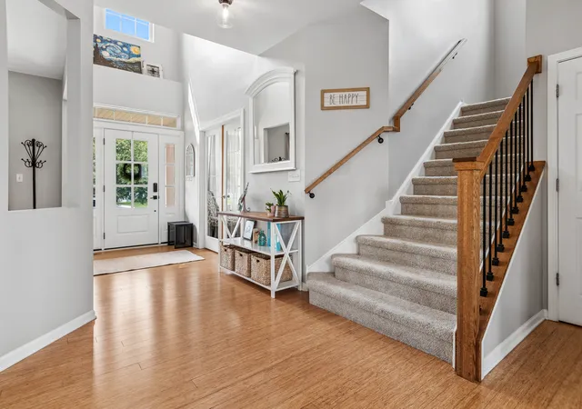 Photo 4 of Single family home for sale at 711 Jorstad Dr, North Aurora, IL 60542 | MLS# 12761061 | Listing updated on 2026-09-22