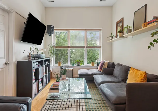 Photo 3 of Condo for sale at 2607 N Hamlin Ave #3, Chicago, IL 60647 | MLS# 12761070 | Listing updated on 2026-09-17