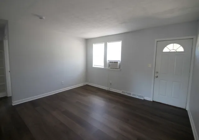 Listing Photo 5 - Condo for sale in building located at 1215 42nd Ave, Rockford, IL 61109