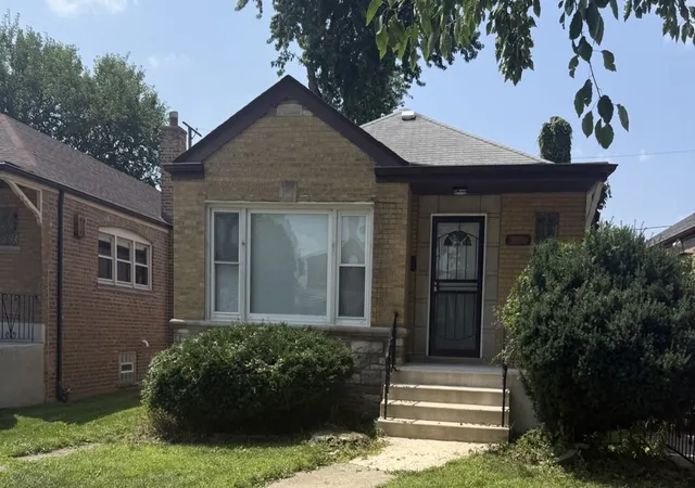 Single family home for sale at 8926 S Paxton Ave, Chicago, IL 60617 | MLS# 12761075