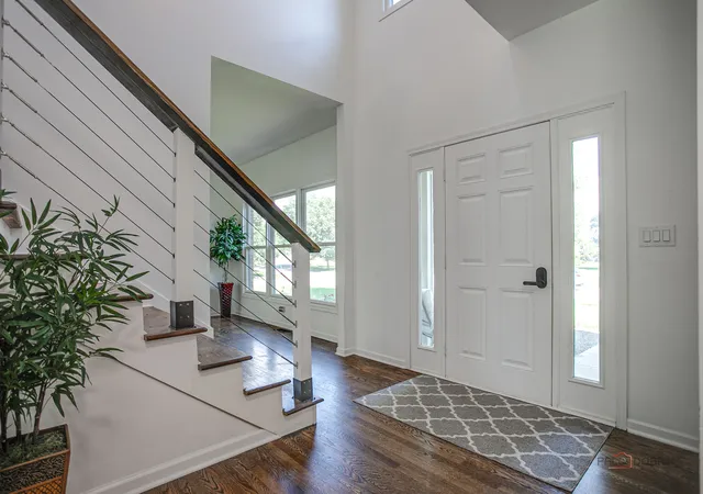Photo 2 of Single family home for sale at 614 Aspen Ct, Antioch, IL 60002 | MLS# 12761081 | Listing updated on 2026-09-22