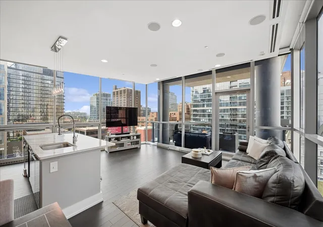 Photo 3 of Condo for sale at 110 W Superior St #1003, Chicago, IL 60654 | MLS# 12761110 | Listing updated on 2026-09-22