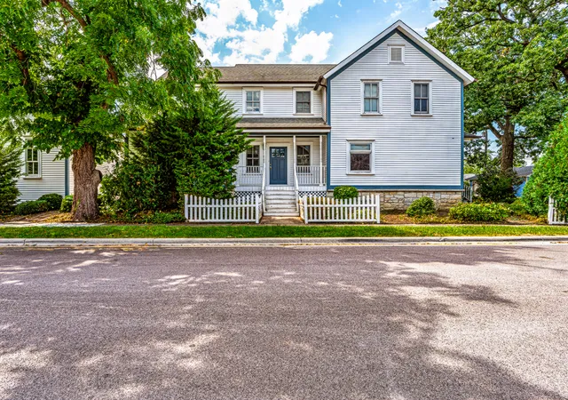 Photo 2 of Single family home for sale at 14420 2nd Avenue, Orland Park, IL 60462 | MLS# 12761124 | Listing updated on 2026-10-03