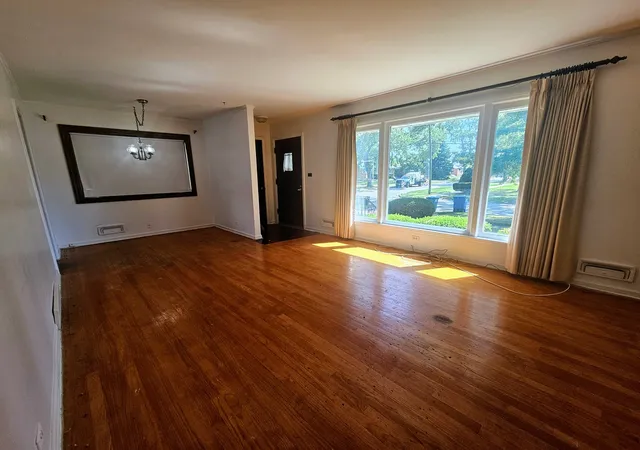 Photo 3 of Single family home for sale at (Undisclosed), Des Plaines, IL 60018 | MLS# 12761151 | Listing updated on 2026-09-23