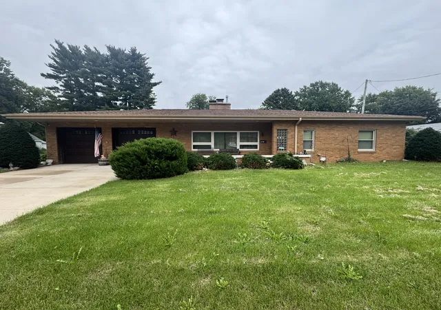 Photo 1 of Single family home for sale at 110 N West St, Cambridge, IL 61238 | MLS# 12761160 | Listing updated on 2026-09-24