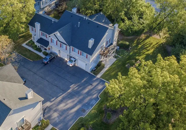 Photo 3 of Townhouse for sale at 317 Windsor Ct #A, South Elgin, IL 60177 | MLS# 12761161 | Listing updated on 2026-09-22
