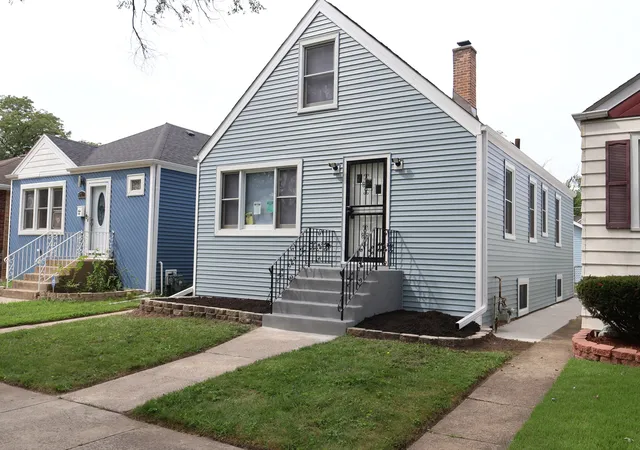 Photo 2 of Single family home for sale at 12414 S Aberdeen St, Calumet Park, IL 60827 | MLS# 12761217 | Listing updated on 2026-09-24