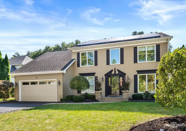 Photo 3 of Single family home for sale at 25 Yukon Ct, Bolingbrook, IL 60490 | MLS# 12761224 | Listing updated on 2026-10-07