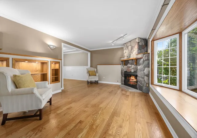 Photo 3 of Single family home for sale at 4431 Waubansie Ln, Lisle, IL 60532 | MLS# 12761226 | Listing updated on 2026-09-22