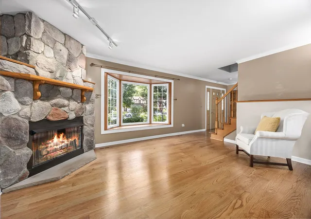 Photo 3 of Single family home for sale at 4431 Waubansie Ln, Lisle, IL 60532 | MLS# 12761226 | Listing updated on 2026-09-22