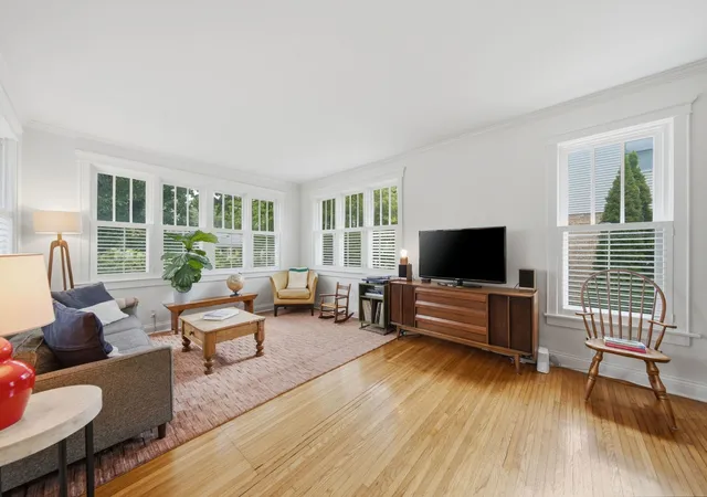 Photo 3 of Single family home for sale at 4712 Middaugh Ave, Downers Grove, IL 60515 | MLS# 12761234 | Listing updated on 2026-09-24