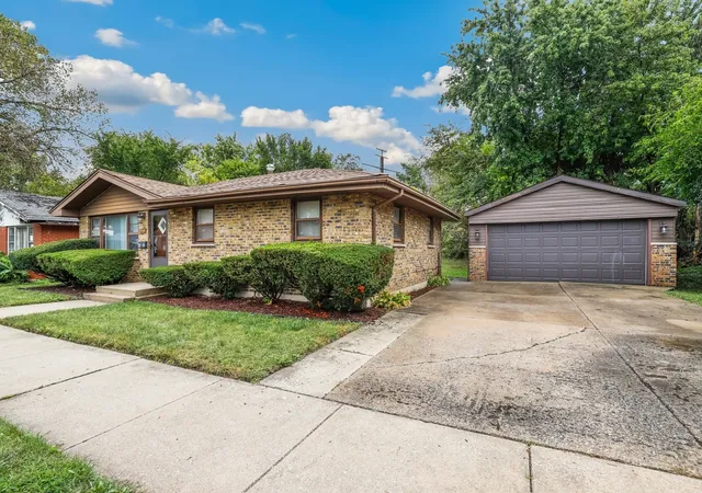 Photo 1 of Single family home for sale at 13945 S Wentworth Ave, Riverdale, IL 60827 | MLS# 12761243 | Listing updated on 2026-09-24