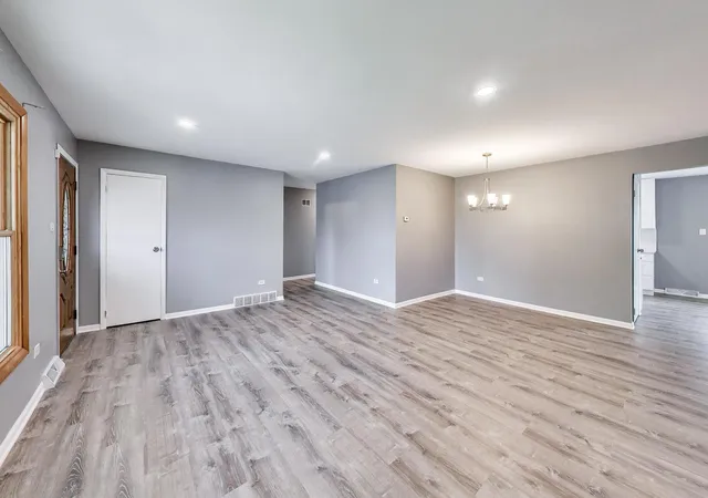 Photo 3 of Single family home for sale at 19246 Oakwood Ave, Lansing, IL 60438 | MLS# 12761244 | Listing updated on 2026-09-29