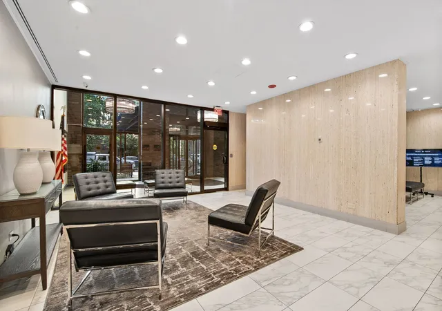 Photo 2 of Condo for sale at 525 W Hawthorne Pl #1102, Chicago, IL 60657 | MLS# 12761246 | Listing updated on 2026-09-16