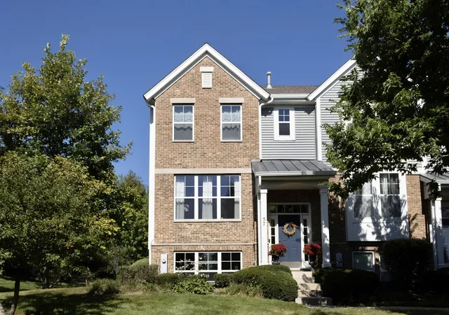 Photo 1 of Townhouse for sale at 57 Veneto Ct, Streamwood, IL 60107 | MLS# 12761315 | Listing updated on 2026-10-22