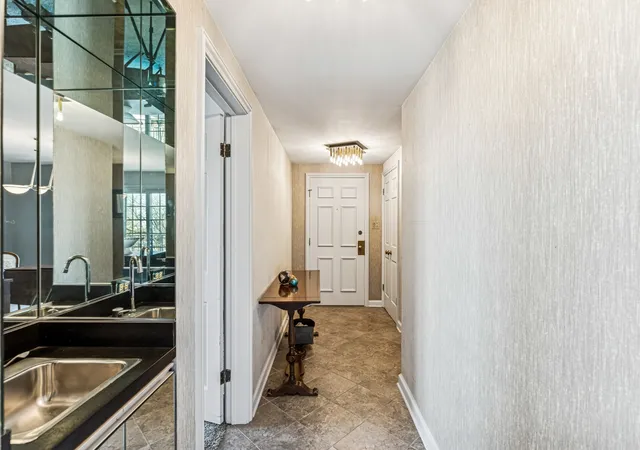 Photo 3 of Condo for sale at 3415 Vollmer Rd #308, Flossmoor, IL 60422 | MLS# 12761322 | Listing updated on 2026-09-23