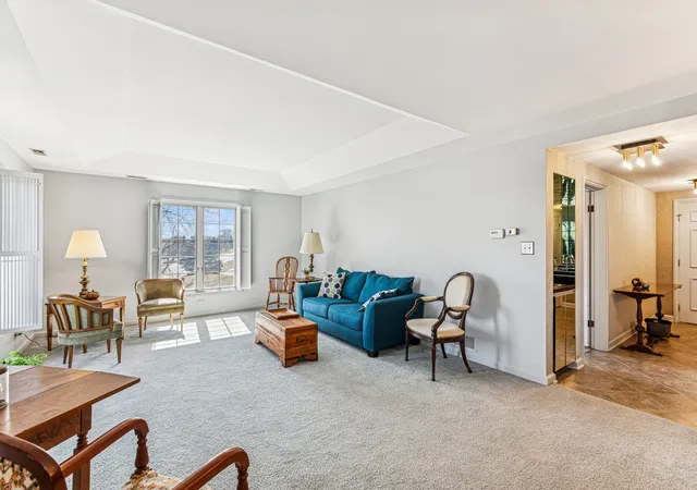 Photo 3 of Condo for sale at 3415 Vollmer Rd #308, Flossmoor, IL 60422 | MLS# 12761322 | Listing updated on 2026-09-23