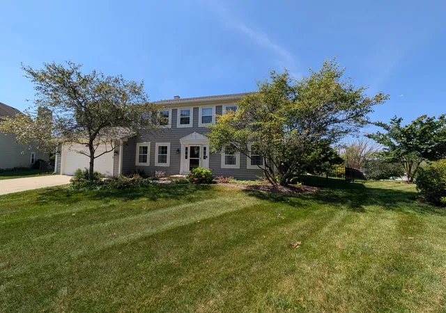 Photo 1 of Single family home for sale at 1350 Northgate Ct, Bartlett, IL 60103 | MLS# 12761341 | Listing updated on 2026-09-28