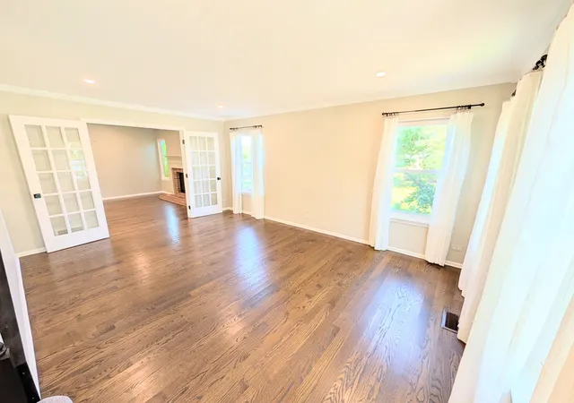 Photo 4 of Single family home for sale at 1350 Northgate Ct, Bartlett, IL 60103 | MLS# 12761341 | Listing updated on 2026-09-28