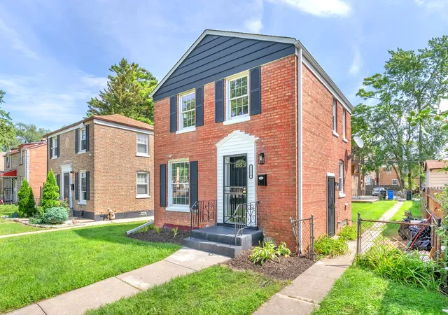 Photo 2 of Single family home for sale at 7319 S Talman Ave, Chicago, IL 60629 | MLS# 12761406 | Listing updated on 2026-09-16