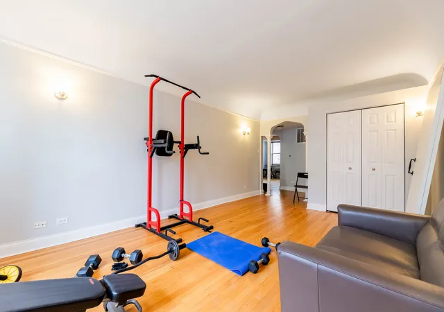 Photo 4 of Condo for sale at 1120 Washington Blvd #3B, Oak Park, IL 60302 | MLS# 12761413 | Listing updated on 2026-09-20