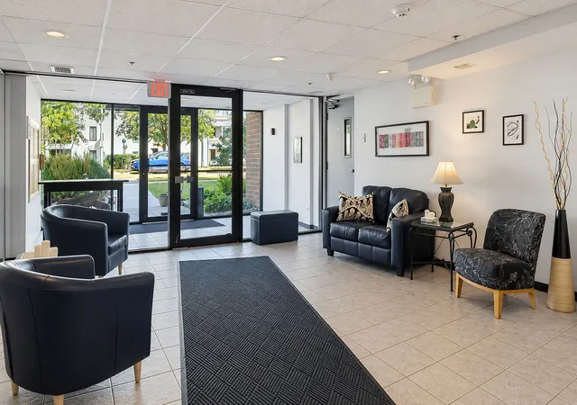 Photo 2 of Condo for sale at 355 W Miner St #1A, Arlington Heights, IL 60005 | MLS# 12761421 | Listing updated on 2026-09-27
