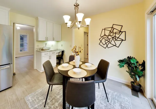Photo 3 of Single family home for sale at 861 W Dorset Ave, Palatine, IL 60067 | MLS# 12761444 | Listing updated on 2026-10-07