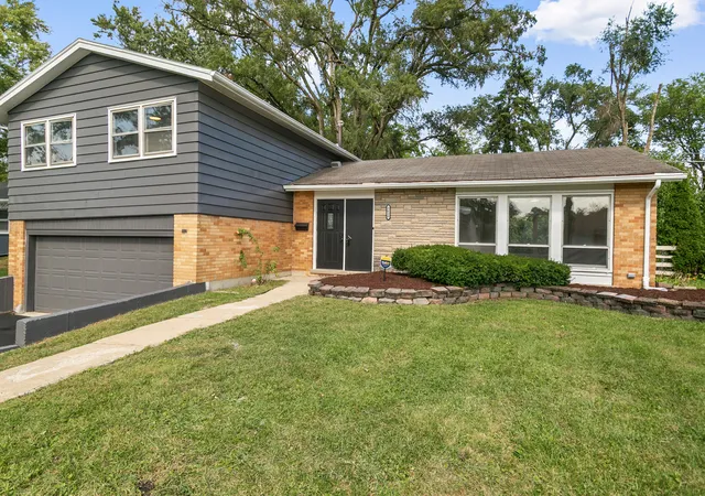 Single family home for sale at 2620 A Turtle Crk Dr, Hazel Crest, IL 60429 | MLS# 12761448