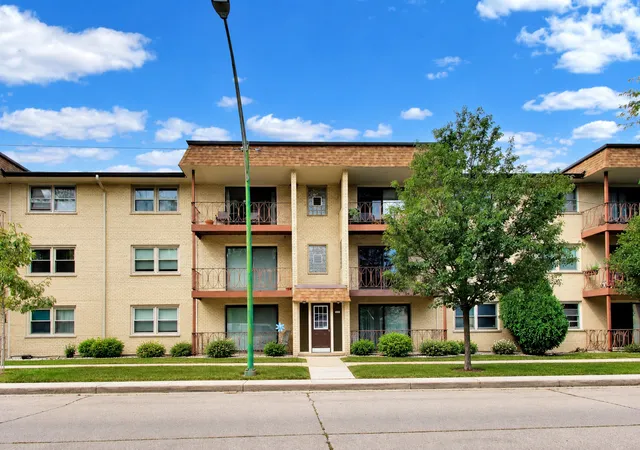 Condo for sale at 4540 N Linder Ave #2D, Chicago, IL 60630 | MLS# 12761461