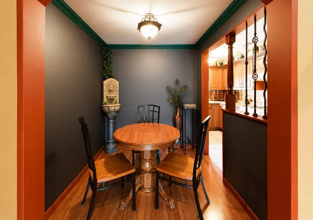 Listing Photo 4 - Condo for sale in building located at 4540 N Linder Ave, Chicago, IL 60630 - Unit #2D