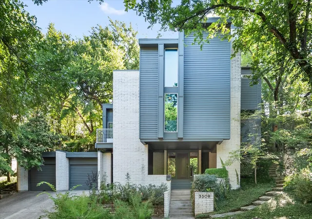 Photo 1 of Single family home for sale at 3509 Bellaire Park Ct, Fort Worth, TX 76109 | MLS# 12761464 | Listing updated on 2026-09-22