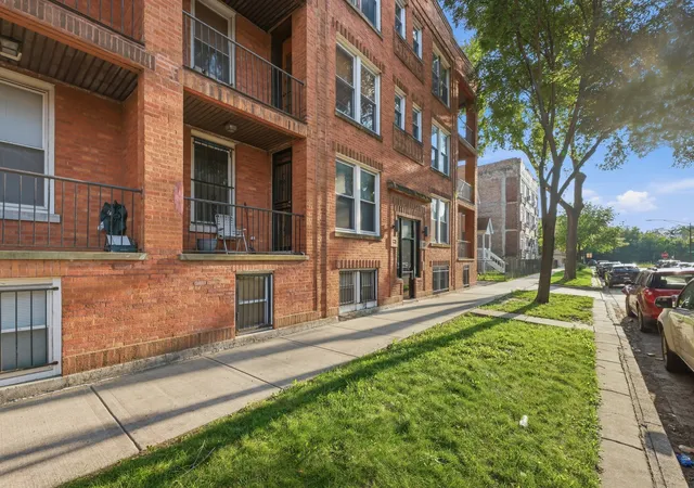 Photo 1 of Condo for sale at 1425 E 68th Street #1, Chicago, IL 60637 | MLS# 12761466 | Listing updated on 2026-09-16