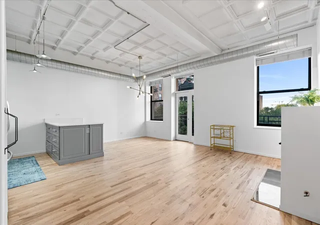 Photo 3 of Condo for sale at 1307 S Wabash Ave #312, Chicago, IL 60605 | MLS# 12761475 | Listing updated on 2026-10-06
