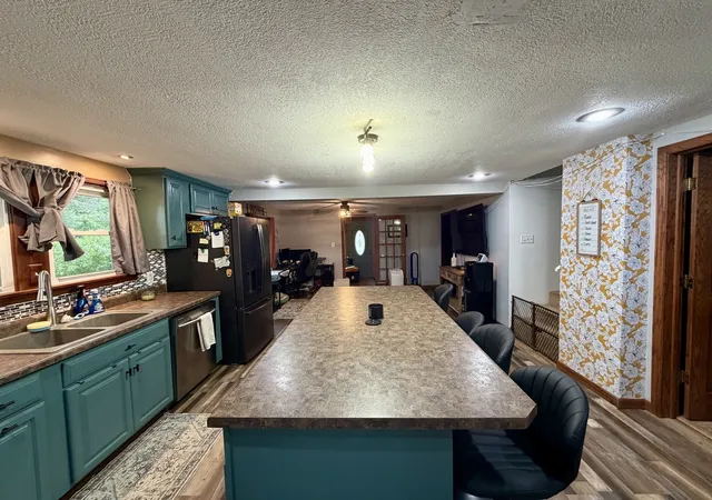 Photo 3 of Single family home for sale at 2211 Deets Rd, Sterling, IL 61081 | MLS# 12761539 | Listing updated on 2026-09-18