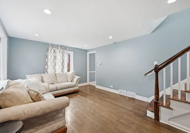 Photo 4 of Townhouse for sale at 9668 S Luella Ave, Chicago, IL 60617 | MLS# 12761557 | Listing updated on 2026-09-23