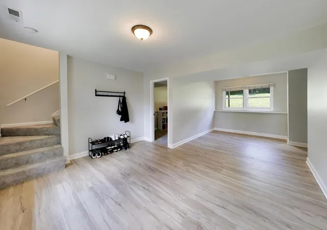 Photo 2 of Single family home for sale at 5418 Hillside Dr, Mc Henry, IL 60050 | MLS# 12761561 | Listing updated on 2026-10-04