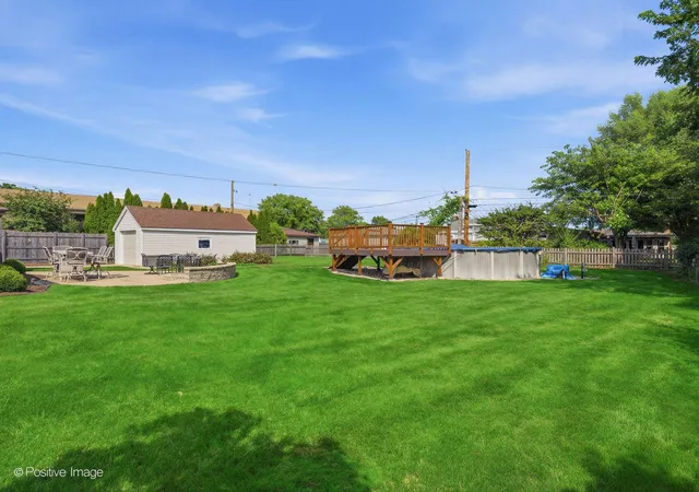 Photo 3 of Land for sale at 471 N Larch Ave, Elmhurst, IL 60126 | MLS# 12761567 | Listing updated on 2026-09-17