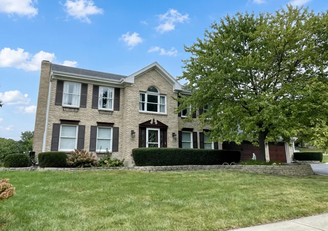 Single family home for sale at 4 River Bnd Rd, Montgomery, IL 60538 | MLS# 12761641