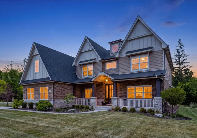 Photo 1 of Single family home for sale at 12711 Caruso Ct, Lemont, IL 60439 | MLS# 12761665 | Listing updated on 2026-10-17