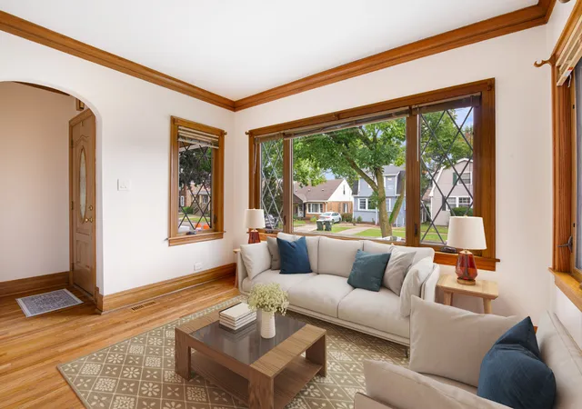 Photo 3 of Single family home for sale at 4213 Elm Ave, Brookfield, IL 60513 | MLS# 12761693 | Listing updated on 2026-09-30