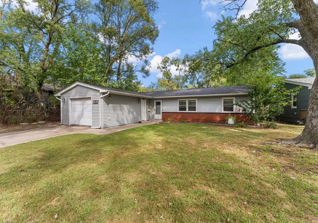 Photo 23 of Single family home for sale at 10 Tahoe St, Thornton, IL 60476 | MLS# 12761701 | Listing updated on 2026-10-01