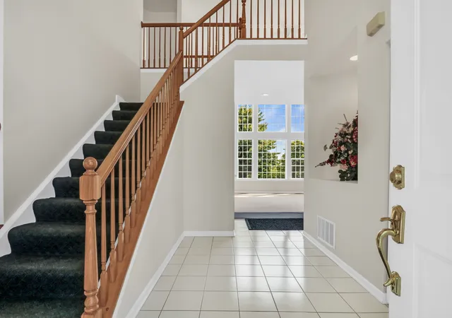 Photo 4 of Single family home for sale at 37089 N Bonnie Brae Rd, Lake Villa, IL 60046 | MLS# 12761708 | Listing updated on 2026-09-28