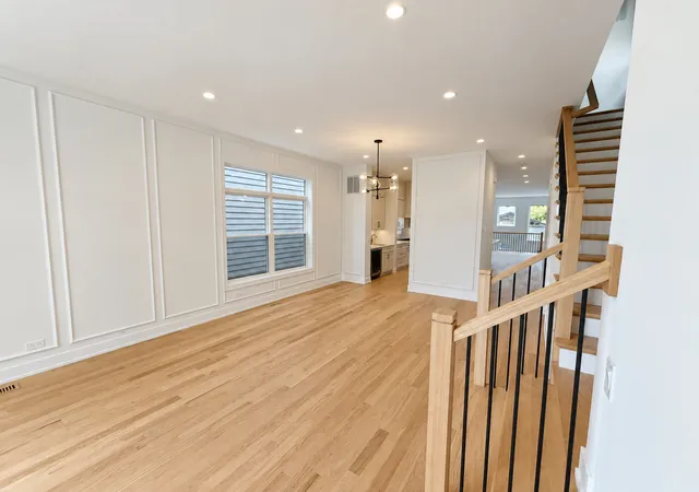 Photo 1 of Single family home for sale at 6732 N Oxford Ave, Chicago, IL 60631 | MLS# 12761721 | Listing updated on 2026-09-17