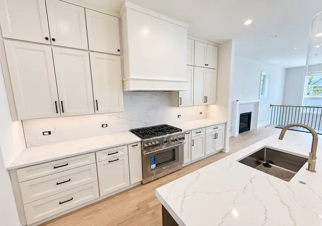 Photo 4 of Single family home for sale at 6732 N Oxford Ave, Chicago, IL 60631 | MLS# 12761721 | Listing updated on 2026-09-17