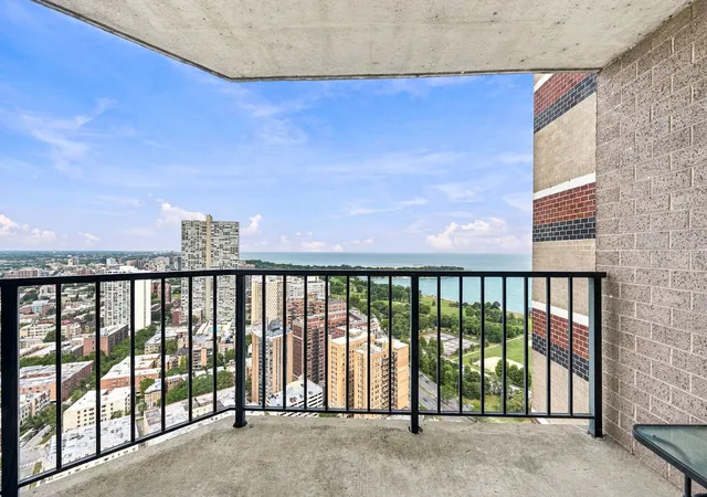 Photo 3 of Condo for sale at 3660 N Lake Shore Dr #4110, Chicago, IL 60613 | MLS# 12761736 | Listing updated on 2026-10-03